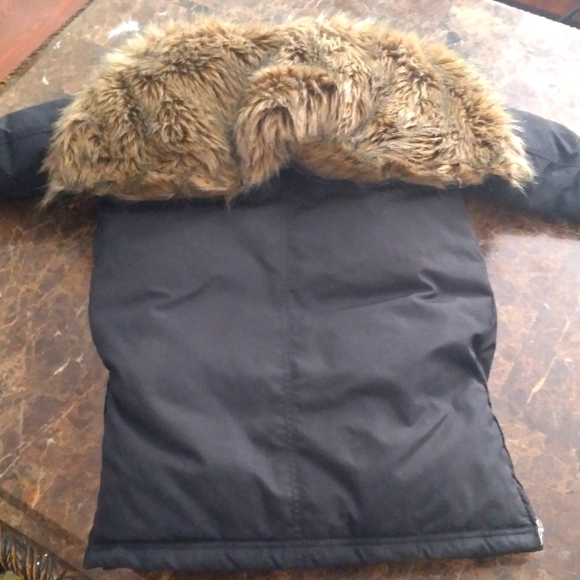 Rocawear Jacket, Size 3T, Black with Faux Fur - Picture 6 of 8